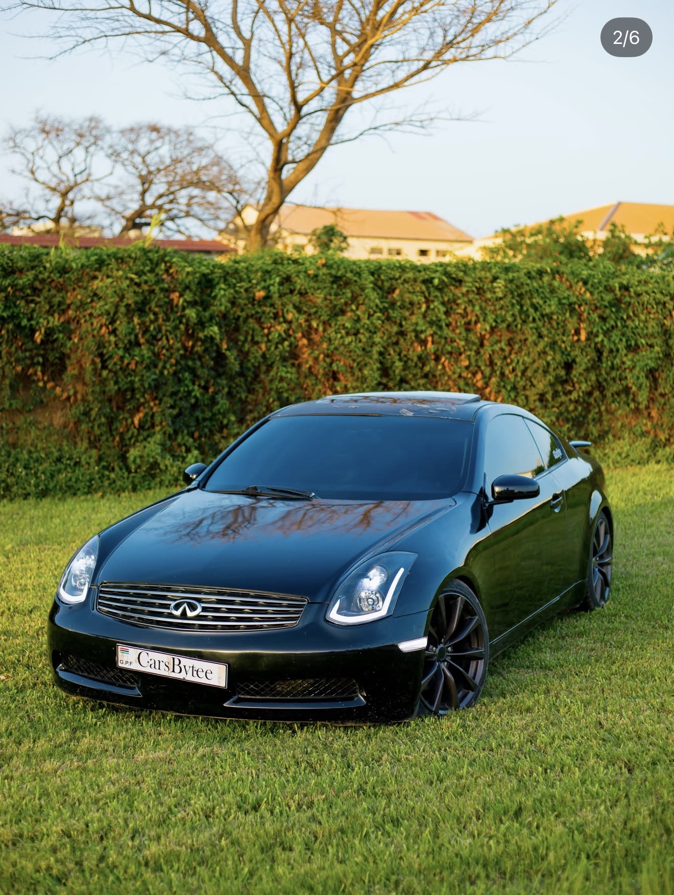 Infiniti G35 Coupe front